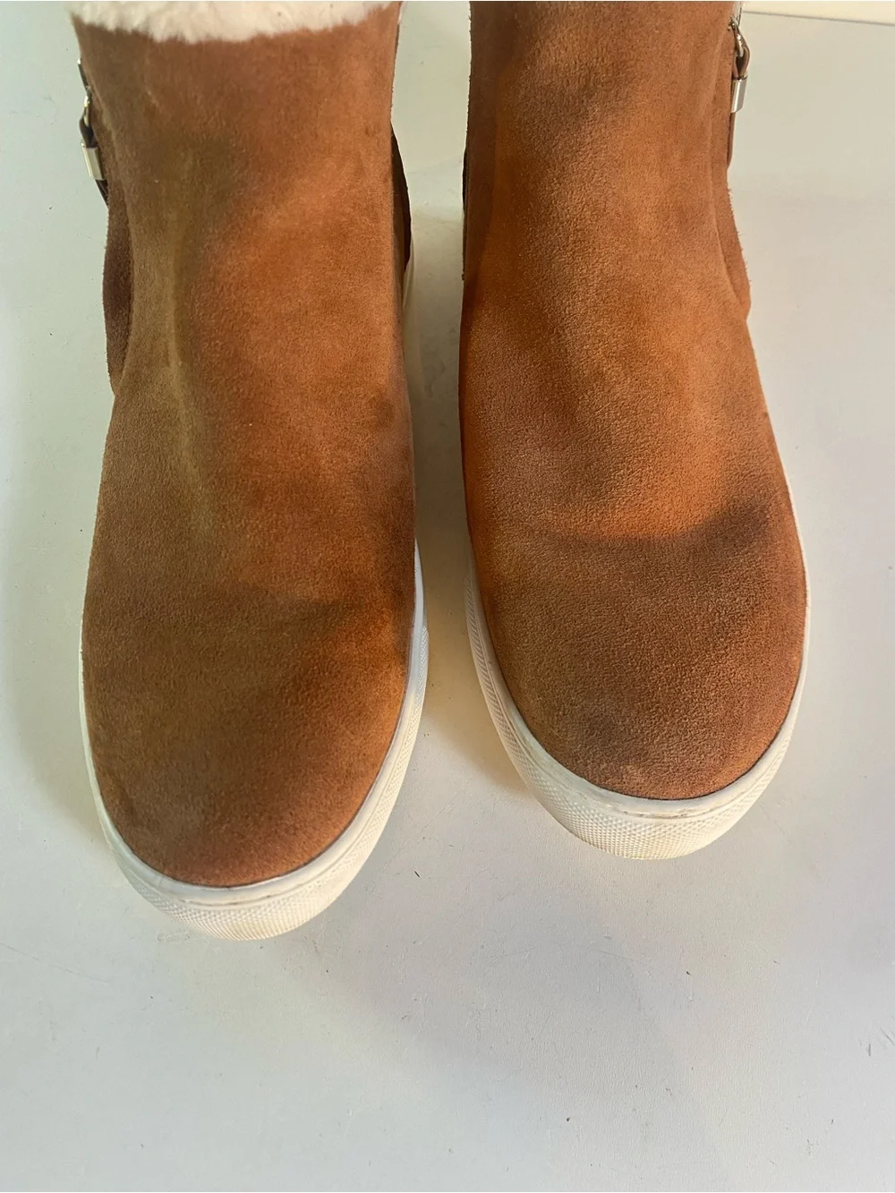 Kate Spade Harper Gingerbread Suede Winter Sneakers Plush White Faux Fur Lining